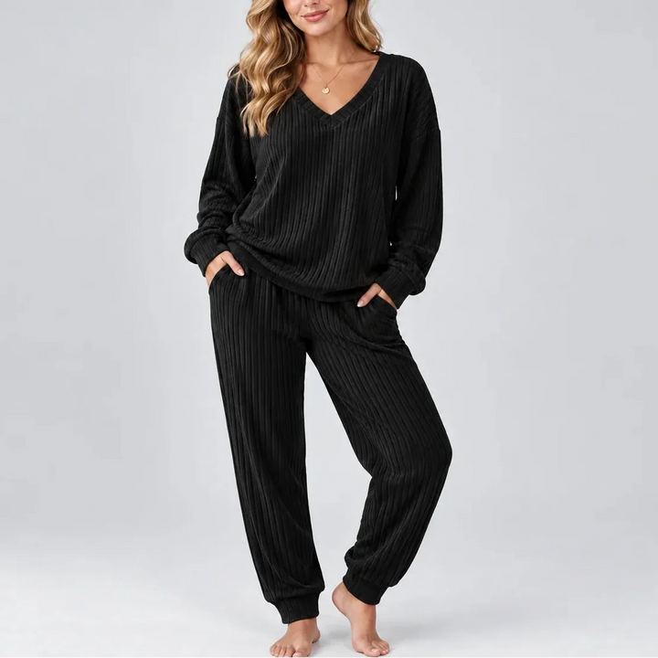 Iris V-Neck Ribbed Lounge Set