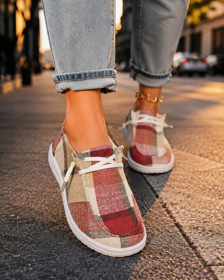 Aubrey Supportive Canvas Shoes