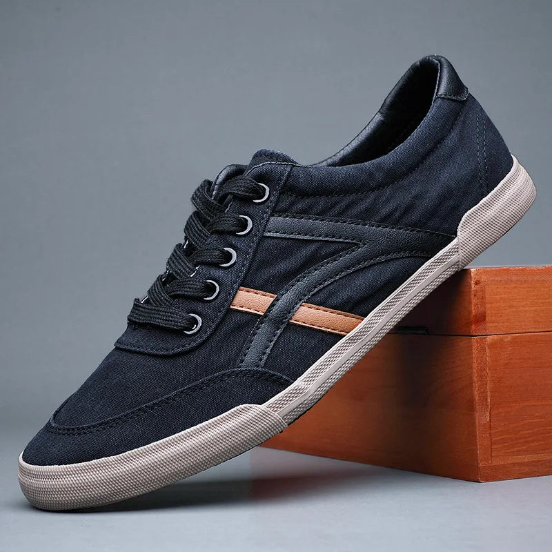 Brooks Canvas Sneakers