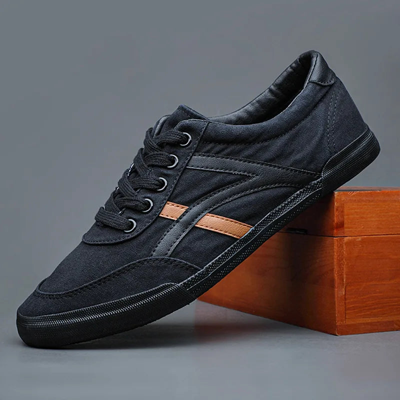 Brooks Canvas Sneakers
