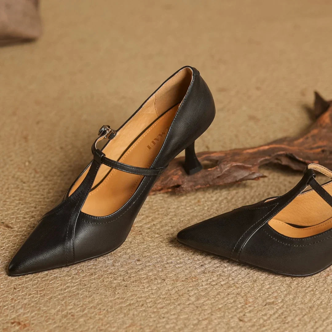 Guinevere Leather Pumps