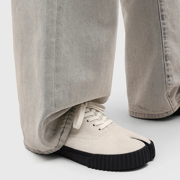 Beckett Textured Split Toe Shoes