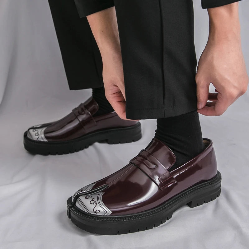 Obsidian Tabi Leather Loafer