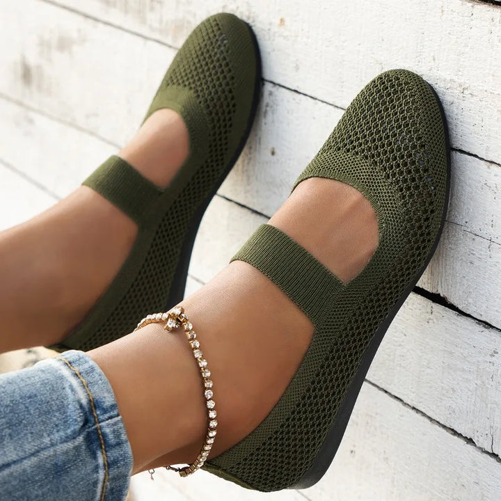 Amara Wide Toe Barefoot Shoes