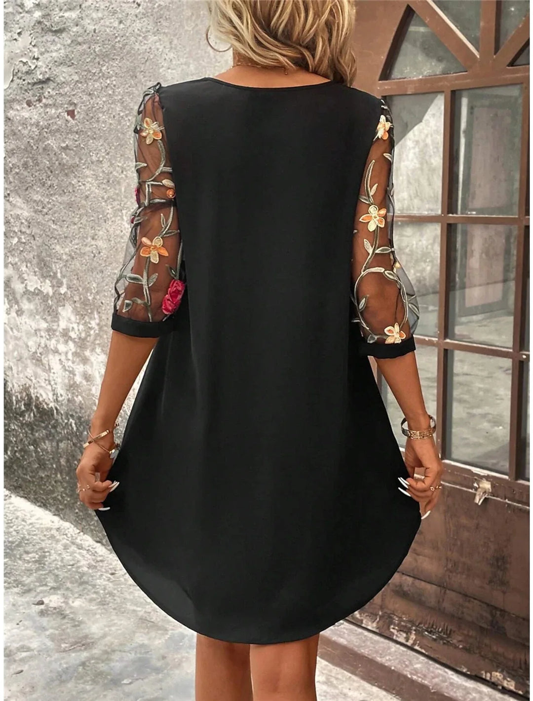 Elara Elegant Chic Floral Mini Dress