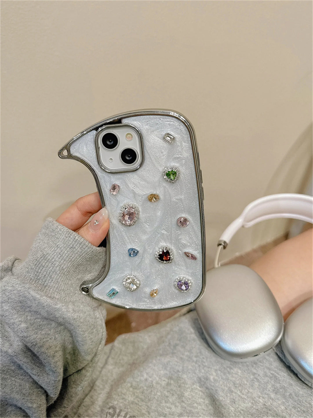 Luna Pearl Case