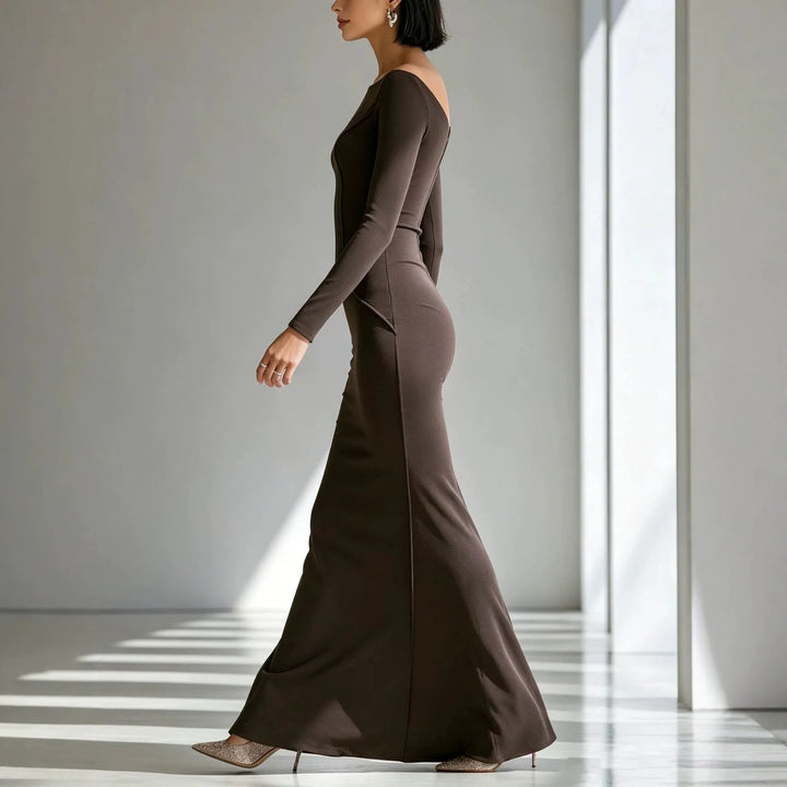 Amaris Sculpted Fit Maxi Dress