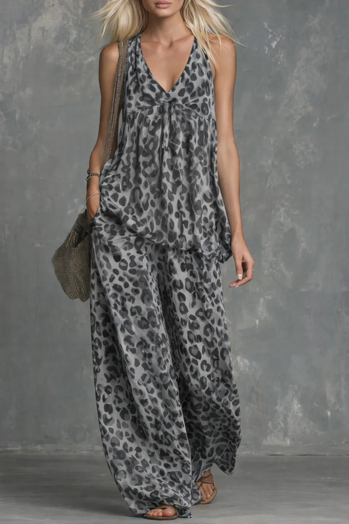 Zelira V-Neck Leopard Matching Set
