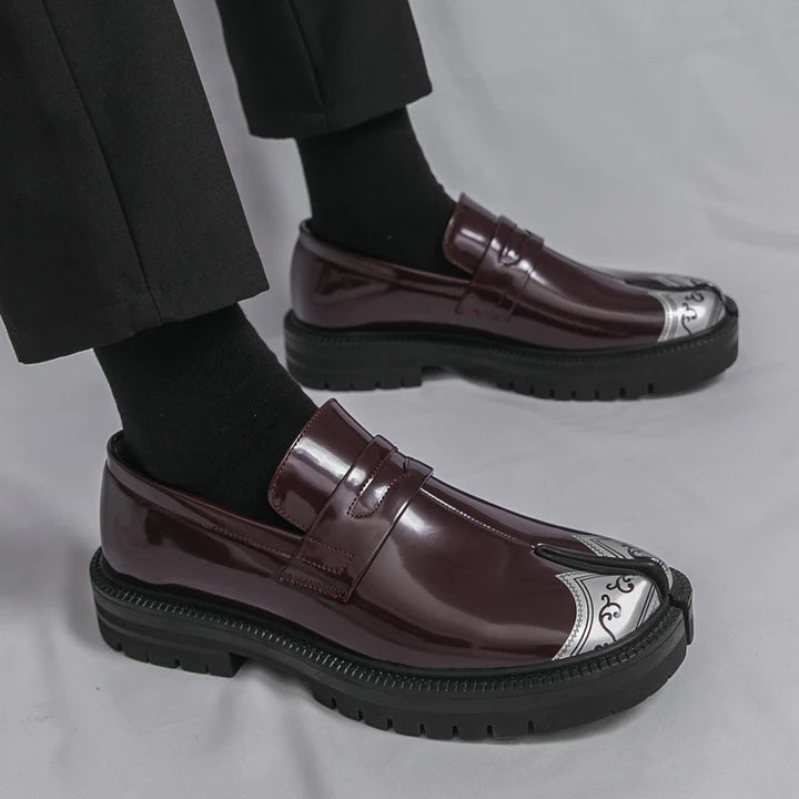 Obsidian Tabi Leather Loafer
