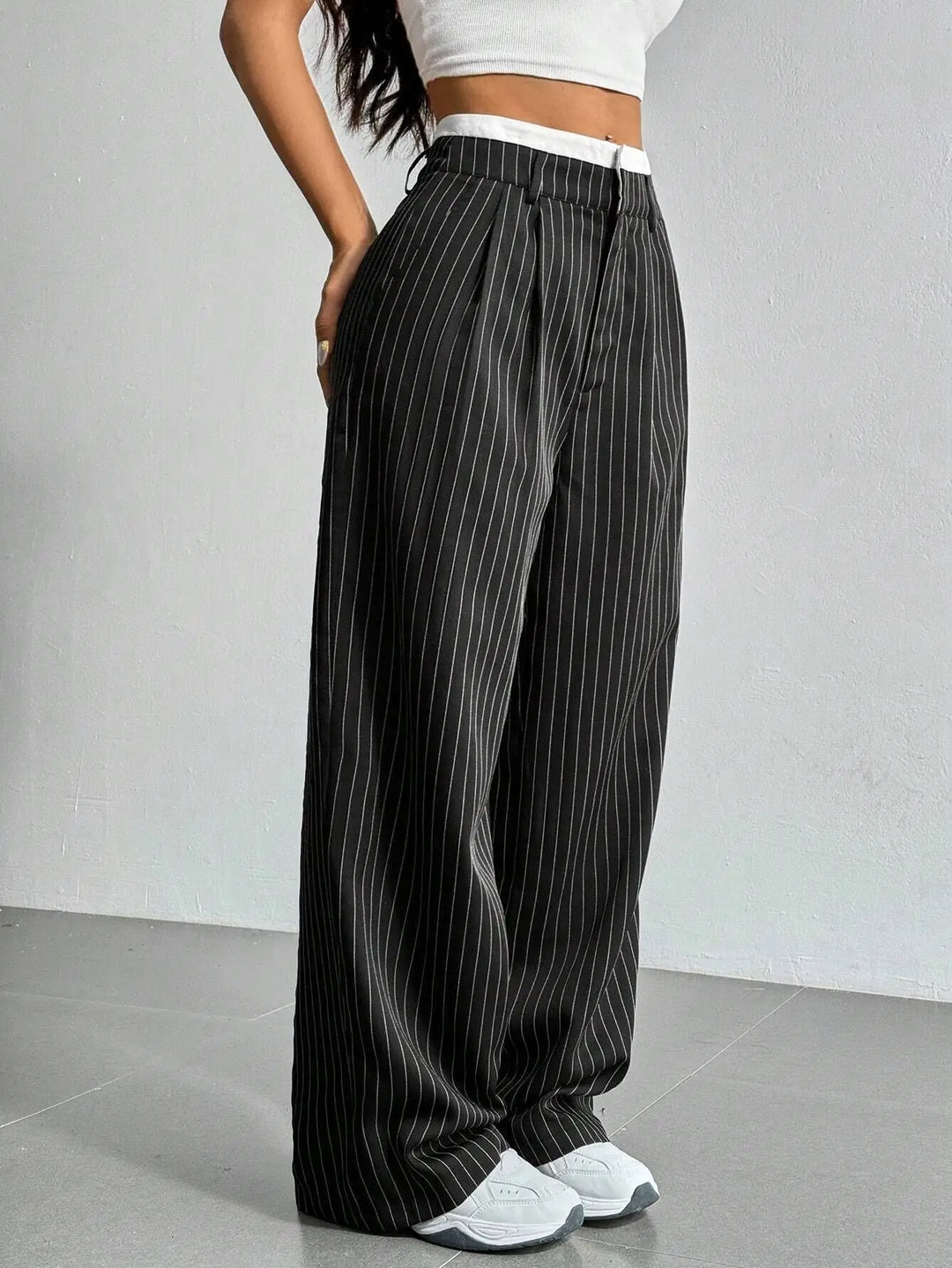Jolie Classic Striped Pants