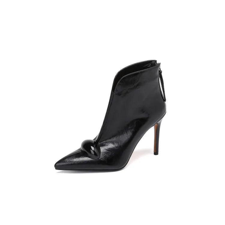 Rowan Pointed Toe Ankle Boot