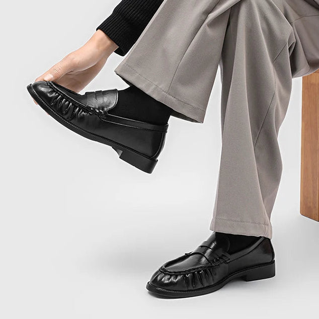 Phantom Classic Leather Loafers