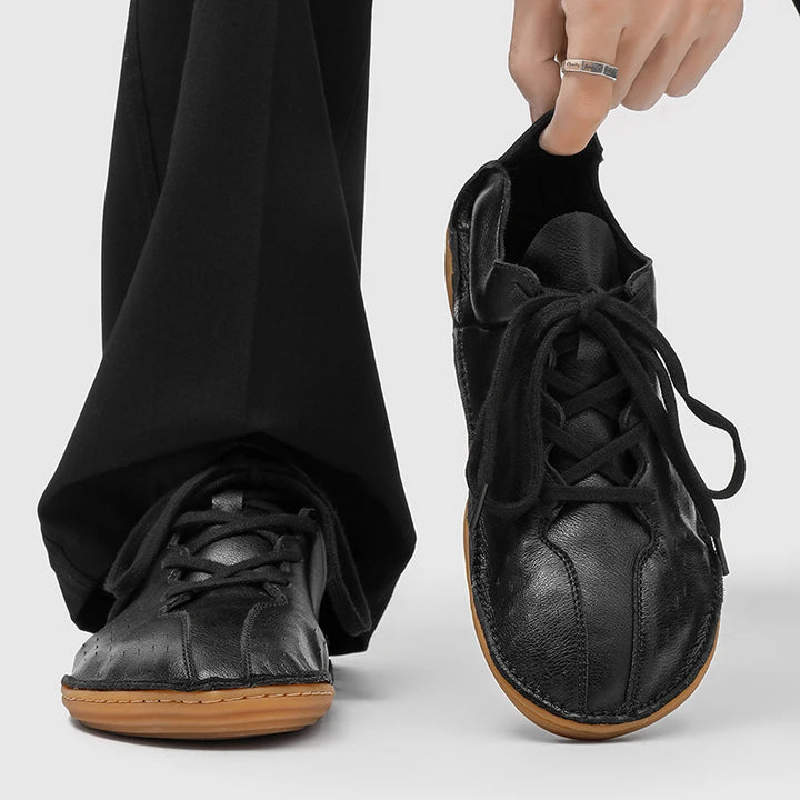 Sullivan Wide Toe Walking Shoes