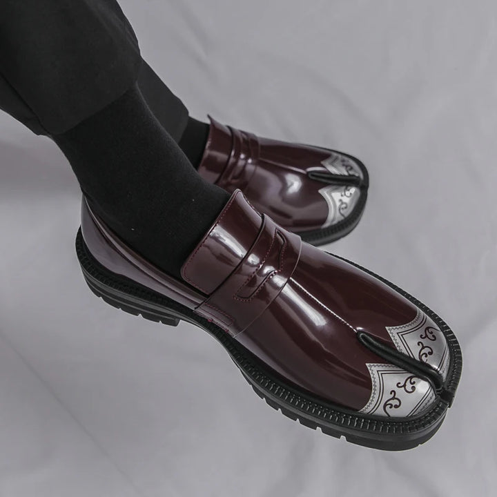 Obsidian Tabi Leather Loafer