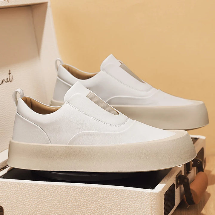 Lusano Leather Sneaker