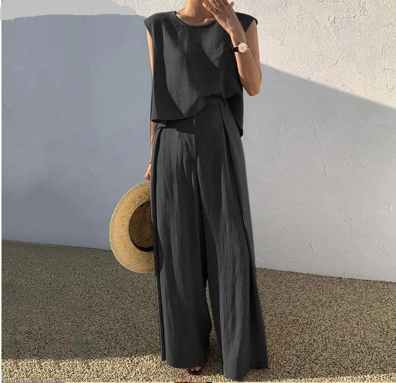 Quinn Chic Relaxed Linen Set