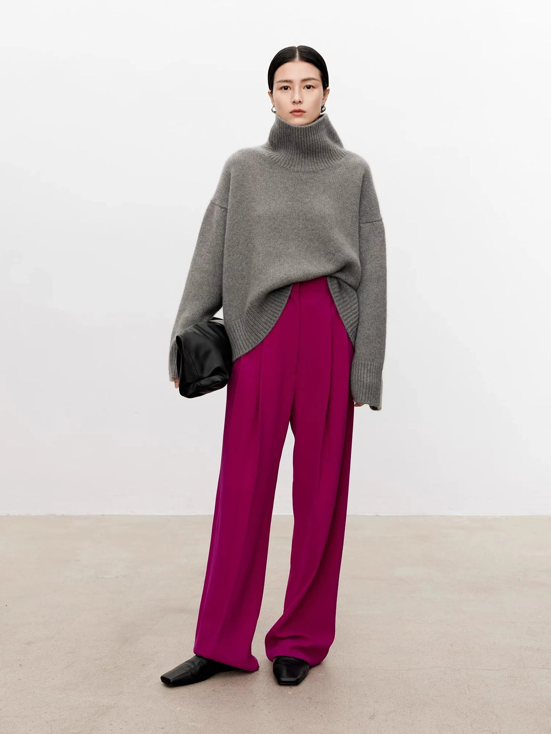 Guinevere Turtleneck Cashmere Pullover