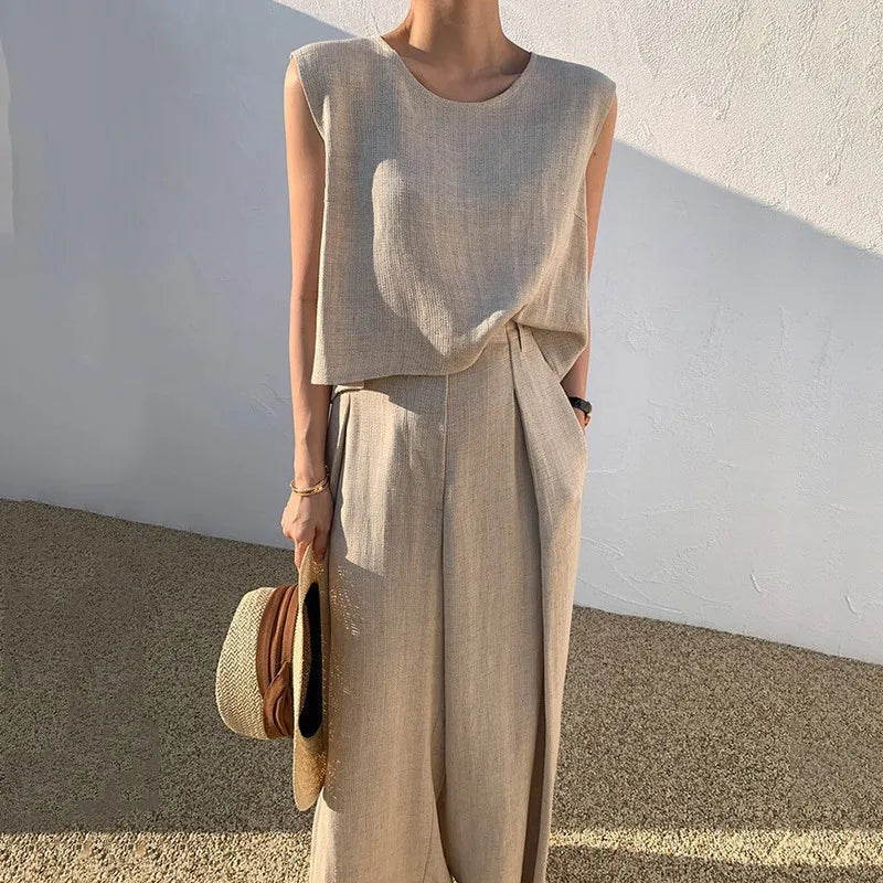 Quinn Chic Relaxed Linen Set