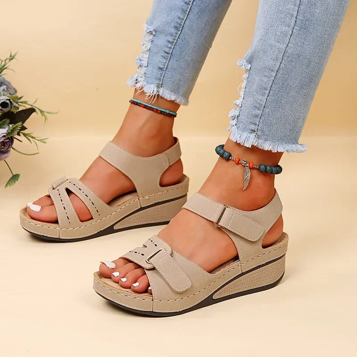 Daphne Adjustable Orthopedic Sandals