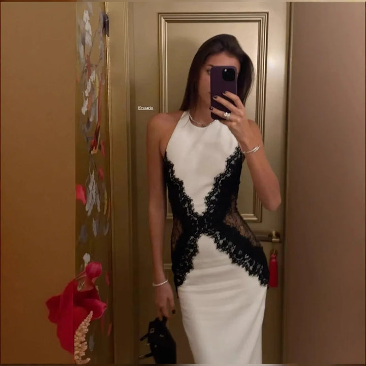 Alessia Elegant Lace Maxi Dress