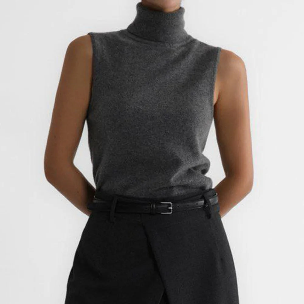 Elara Turtleneck Knit Top