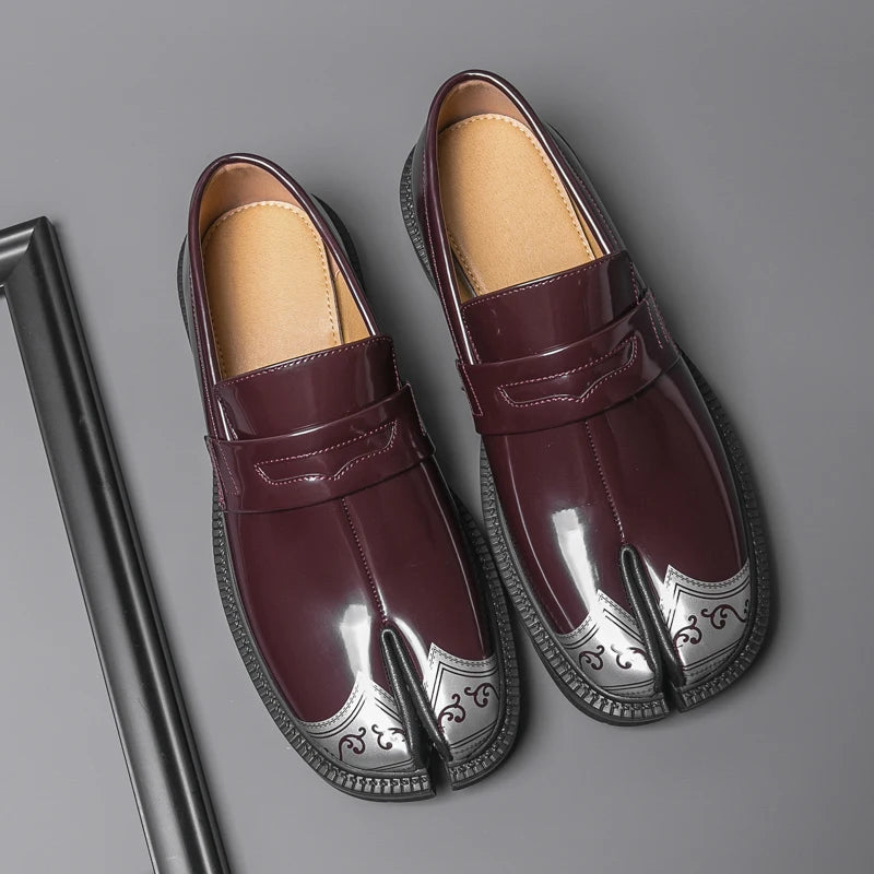 Obsidian Tabi Leather Loafer