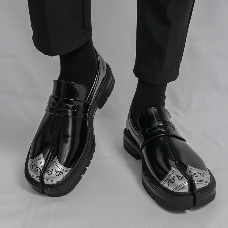 Obsidian Tabi Leather Loafer