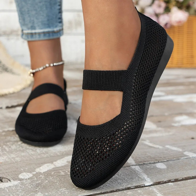 Amara Wide Toe Barefoot Shoes