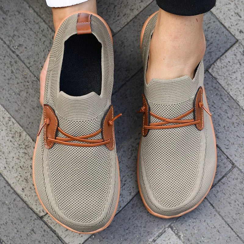 Everett Orthopedic Comfort Sneakers