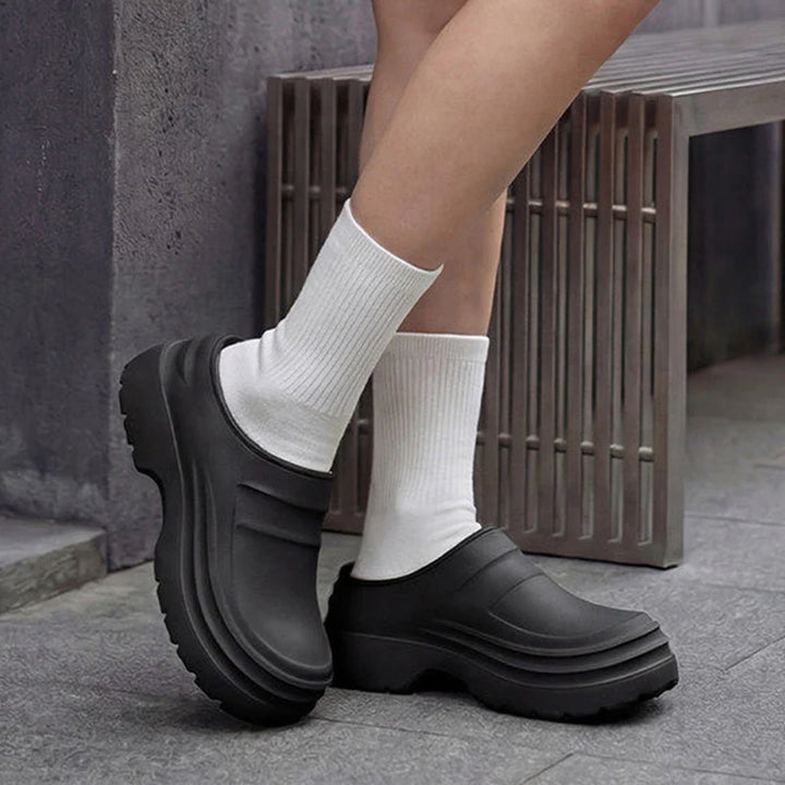 Daily Ease Non-Slip Comfort Clogs