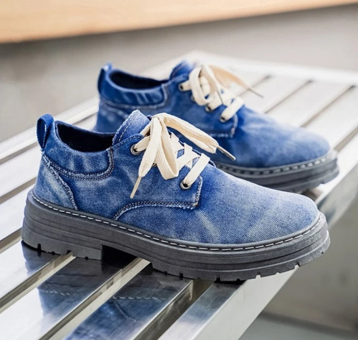 Hudson Canvas Sneakers
