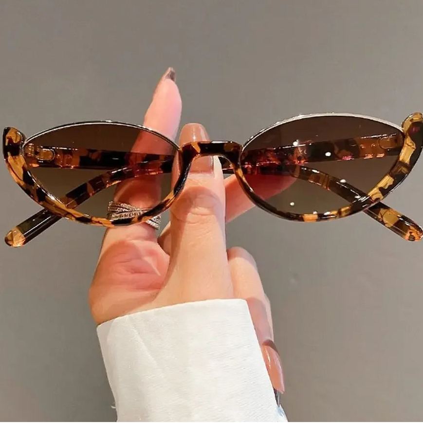Sienna Vintage Cat Eye Sunglasses
