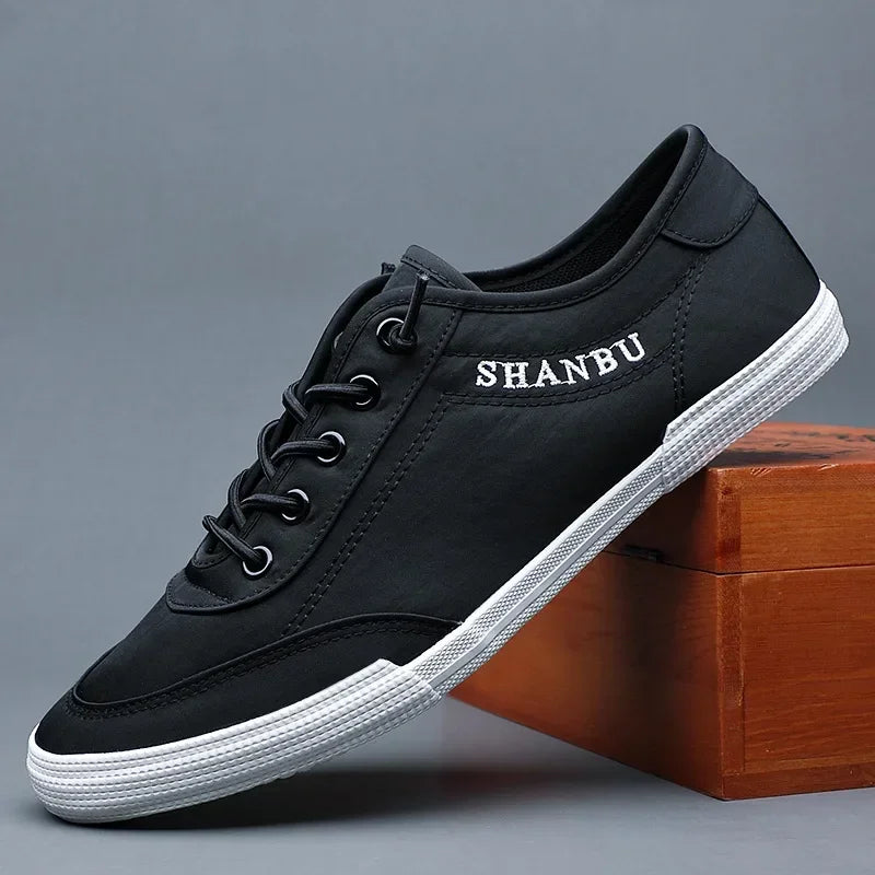 Shanbu Canvas Sneakers