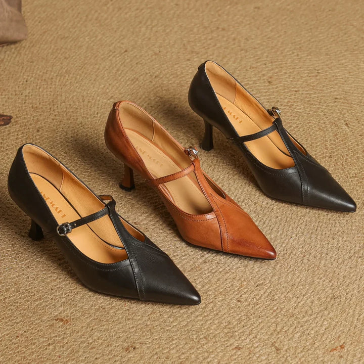 Guinevere Leather Pumps