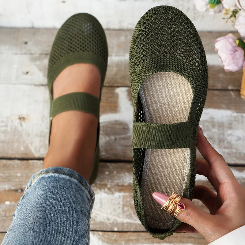 Amara Wide Toe Barefoot Shoes
