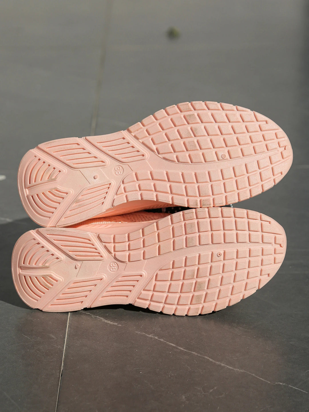 Manet Orthopedic Supportive Sneakers