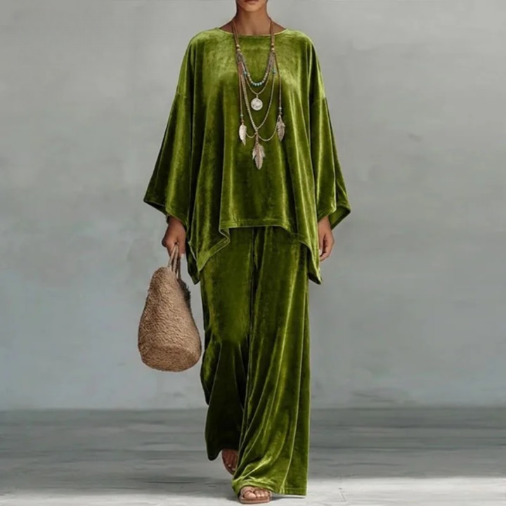 Perrine Velvet Matching Set